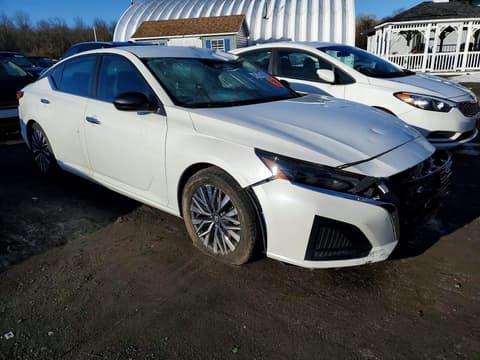 2024 Nissan Altima, VIN 1N4BL4DV8RN354366. Фото 4 з 6 з аукціону Copart. Каталог авто зі США OpenDataCar.