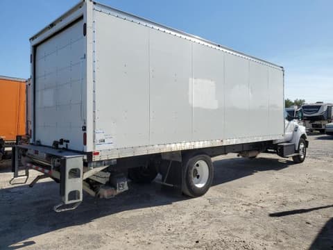 2022 Ford F-650, VIN 1FDNF6AN4NDF05360. Фото 3 из 6 с аукциона Copart. Каталог авто из США OpenDataCar.