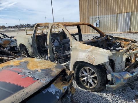 2019 Chevrolet Silverado, VIN 1GCUYGED0KZ161431. Фото 4 з 6 з аукціону Copart. Каталог авто зі США OpenDataCar.