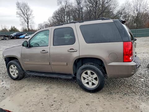 2013 Gmc Yukon, VIN 1GKS2AE03DR357907. Фото 2 з 6 з аукціону Copart. Каталог авто зі США OpenDataCar.