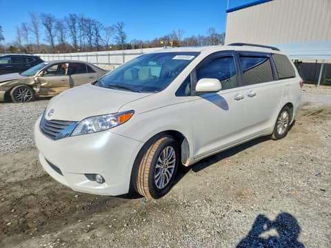 2017 Toyota Sienna, VIN 5TDYZ3DC0HS839203. Фото 1 з 6 з аукціону Copart. Каталог авто зі США OpenDataCar.