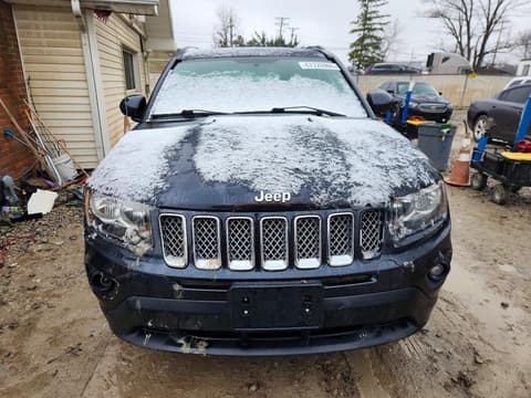 2014 Jeep Compass, VIN 1C4NJDEB8ED722529. Фото 5 з 6 з аукціону Copart. Каталог авто зі США OpenDataCar.