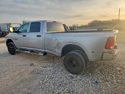 2018 Ram 3500, VIN 3C63RRGL8JG124447. Zdjęcie 2 z 6 z aukcji Copart. Katalog aut z USA OpenDataCar.