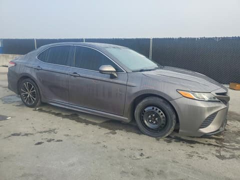 2019 Toyota Camry, VIN 4T1B11HK0KU812892. Zdjęcie 4 z 6 z aukcji Copart. Katalog aut z USA OpenDataCar.