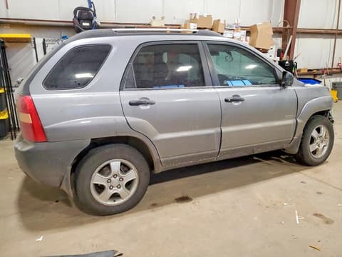 2006 Kia Sportage, VIN KNDJE723467197440. Фото 3 з 6 з аукціону Copart. Каталог авто зі США OpenDataCar.