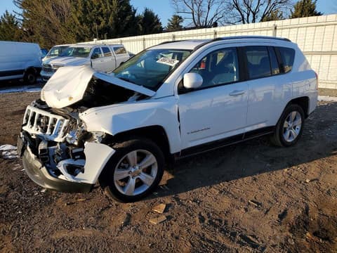 2015 Jeep Compass, VIN 1C4NJCEAXFD398745. Фото 1 з 6 з аукціону Copart. Каталог авто зі США OpenDataCar.