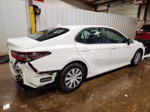 2022 Toyota Camry Hybrid, VIN 4T1C31AKXNU572148. Фото 3 з 6 з аукціону Copart. Каталог авто зі США OpenDataCar.