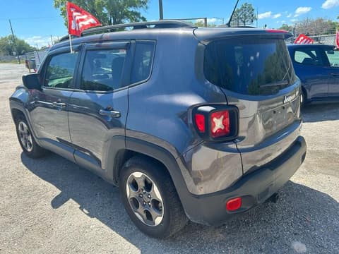 2016 Jeep Renegade, VIN ZACCJAAT4GPD60465. Фото 3 з 6 з аукціону Copart. Каталог авто зі США OpenDataCar.