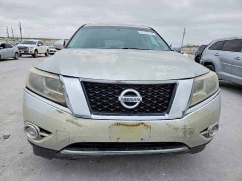 2016 Nissan Pathfinder, VIN 5N1AR2MN3GC635021. Фото 5 з 6 з аукціону Copart. Каталог авто зі США OpenDataCar.