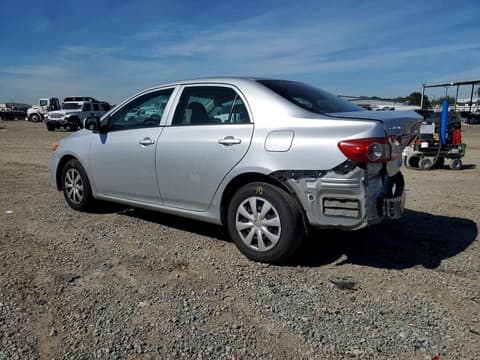 2013 Toyota Corolla, VIN 5YFBU4EE5DP182847. Фото 2 з 6 з аукціону Copart. Каталог авто зі США OpenDataCar.