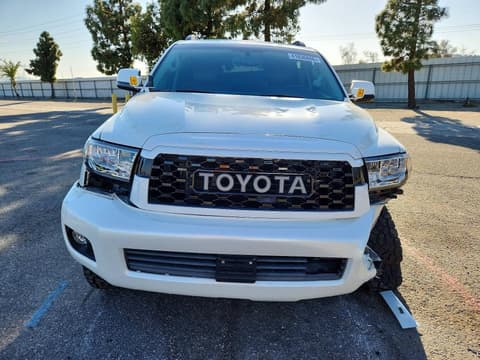 2011 Toyota Sequoia, VIN 5TDDY5G13BS051384. Фото 5 з 6 з аукціону Copart. Каталог авто зі США OpenDataCar.