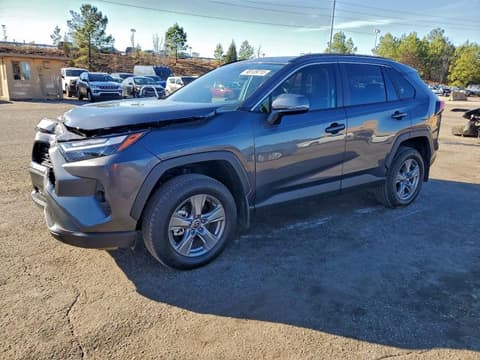 2025 Toyota RAV4, VIN 2T3W1RFV1SC332270. Фото 1 з 6 з аукціону Copart. Каталог авто зі США OpenDataCar.