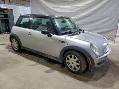 2004 Mini Cooper, VIN WMWRC33474TJ62093. Фото 4 з 6 з аукціону Copart. Каталог авто зі США OpenDataCar.