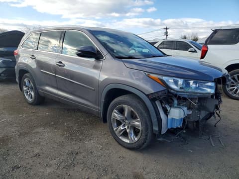 2019 Toyota Highlander, VIN 5TDDZRFH1KS721856. Фото 4 з 6 з аукціону Copart. Каталог авто зі США OpenDataCar.