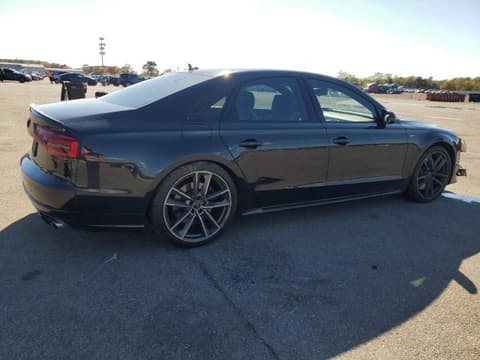 2017 Audi S8, VIN WUAJ5AFD3HN900995. Фото 3 з 6 з аукціону Copart. Каталог авто зі США OpenDataCar.