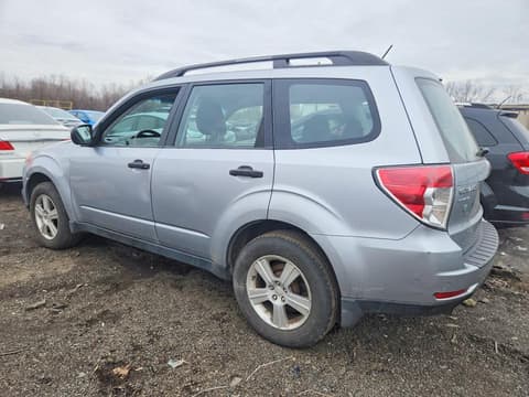 2013 Subaru Forester, VIN JF2SHABC9DH442072. Фото 2 з 6 з аукціону Copart. Каталог авто зі США OpenDataCar.