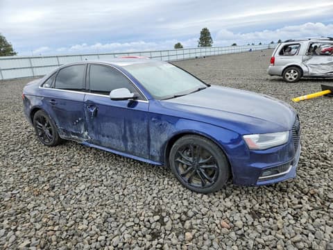 2014 Audi S4, VIN WAUBGAFL1EA028917. Photo 4 of 6 from Copart auction. OpenDataCar US salvage catalog.