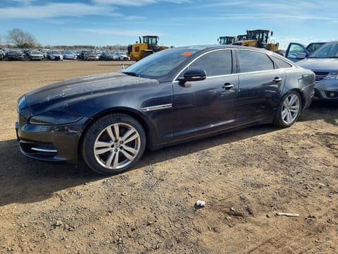 2013 Jaguar XJ-Series, VIN SAJWJ2GD6D8V46368. Фото 1 з 6 з аукціону Copart. Каталог авто зі США OpenDataCar.