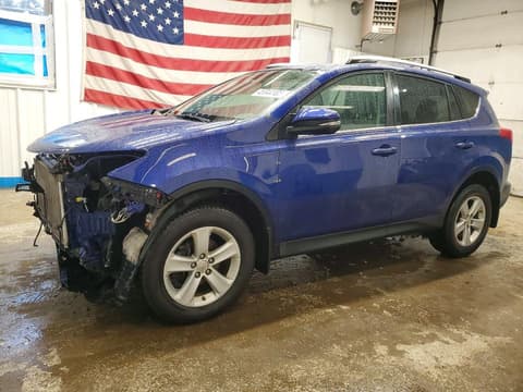 2014 Toyota RAV4, VIN 2T3RFREV1EW185774. Фото 1 з 6 з аукціону Copart. Каталог авто зі США OpenDataCar.