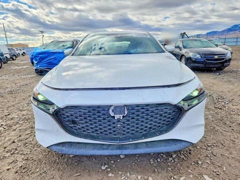 2019 Mazda 3, VIN JM1BPAMM5K1118615. Фото 5 з 6 з аукціону Copart. Каталог авто зі США OpenDataCar.