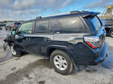 2021 Toyota 4Runner, VIN JTEEU5JR5M5236202. Фото 2 з 6 з аукціону Copart. Каталог авто зі США OpenDataCar.