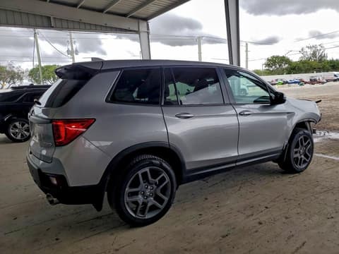 2023 Honda Passport, VIN 5FNYF8H52PB004742. Фото 3 з 6 з аукціону Copart. Каталог авто зі США OpenDataCar.