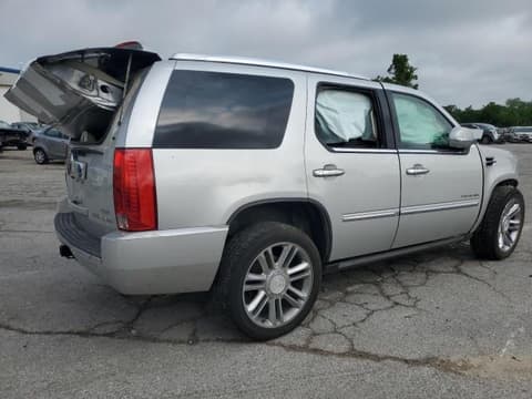 2010 Cadillac Escalade, VIN 1GYUKDEF7AR138139. Фото 3 из 6 с аукциона Copart. Каталог авто из США OpenDataCar.