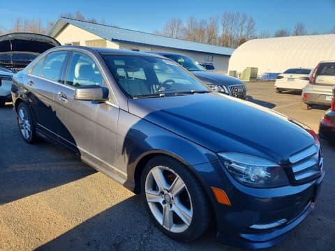 2011 Mercedes-benz C-Class, VIN WDDGF8BB4BR142933. Фото 4 з 6 з аукціону Copart. Каталог авто зі США OpenDataCar.