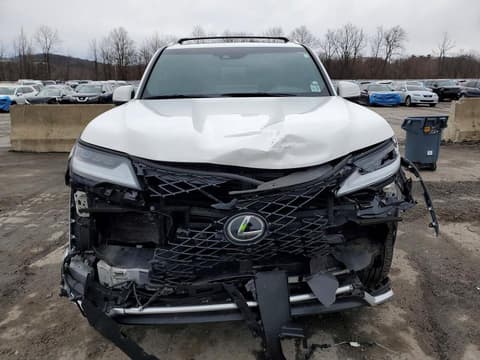 2024 Lexus LX 600, VIN JTJMB7CX3R4041349. Фото 5 из 6 с аукциона Copart. Каталог авто из США OpenDataCar.