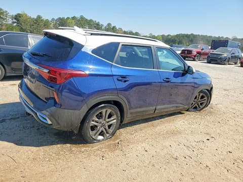 2023 Kia Seltos, VIN KNDEU2AA9P7355280. Фото 3 з 6 з аукціону Copart. Каталог авто зі США OpenDataCar.