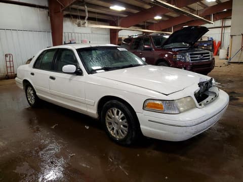 2003 Ford Crown Victoria, VIN 2FAFP74W03X161036. Фото 4 з 6 з аукціону Copart. Каталог авто зі США OpenDataCar.