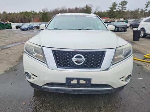 2013 Nissan Pathfinder, VIN 5N1AR2MM2DC645929. Фото 5 з 6 з аукціону Copart. Каталог авто зі США OpenDataCar.