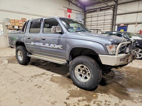 1998 Toyota Hilux, VIN LN1670008033. Фото 4 з 6 з аукціону Copart. Каталог авто зі США OpenDataCar.