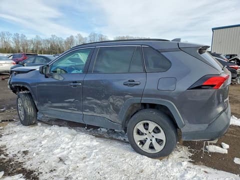2021 Toyota RAV4, VIN 2T3H1RFV5MW150050. Фото 2 з 6 з аукціону Copart. Каталог авто зі США OpenDataCar.