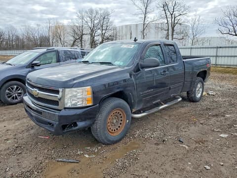 2011 Chevrolet Silverado, VIN 1GCRKTE30BZ464815. Фото 1 з 6 з аукціону Copart. Каталог авто зі США OpenDataCar.