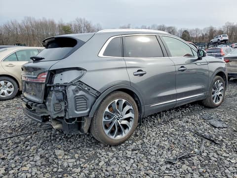 2022 Lincoln Nautilus, VIN 2LMPJ8K94NBL25231. Фото 3 з 6 з аукціону Copart. Каталог авто зі США OpenDataCar.