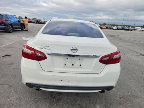 2018 Nissan Altima, VIN 1N4AL3AP4JC180971. Фото 6 з 6 з аукціону Copart. Каталог авто зі США OpenDataCar.