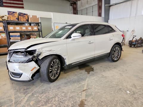 2016 Lincoln MKX, VIN 2LMTJ6LR8GBL53988. Фото 1 из 6 с аукциона Copart. Каталог авто из США OpenDataCar.
