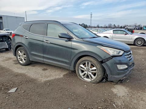 2013 Hyundai Santa Fe, VIN 5XYZU3LA8DG073019. Фото 4 з 6 з аукціону Copart. Каталог авто зі США OpenDataCar.