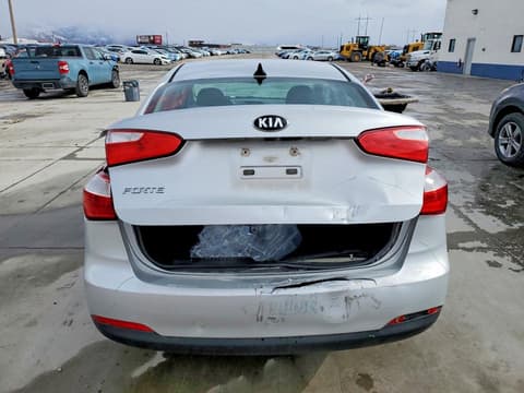 2015 Kia Forte, VIN KNAFX4A63F5383277. Фото 6 з 6 з аукціону Copart. Каталог авто зі США OpenDataCar.