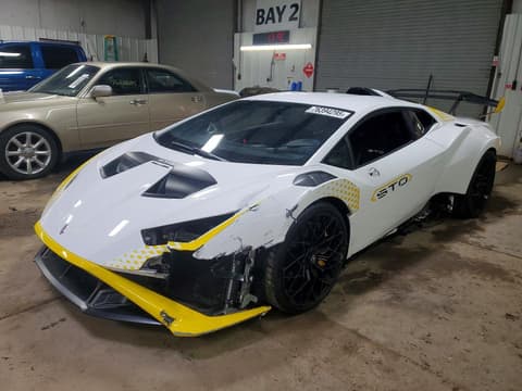 2022 Lamborghini Huracan, VIN ZHWUA6ZX2NLA20462. Фото 1 из 6 с аукциона Copart. Каталог авто из США OpenDataCar.