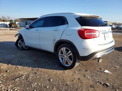 2015 Mercedes-benz GLA-Class, VIN WDCTG4EB2FJ119501. Фото 2 з 6 з аукціону Copart. Каталог авто зі США OpenDataCar.