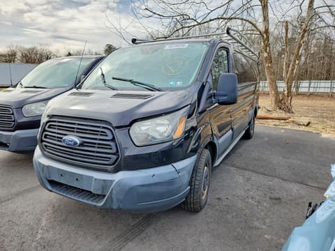 2015 Ford Transit, VIN 1FTBW2YG9FKB13009. Фото 1 з 6 з аукціону Copart. Каталог авто зі США OpenDataCar.