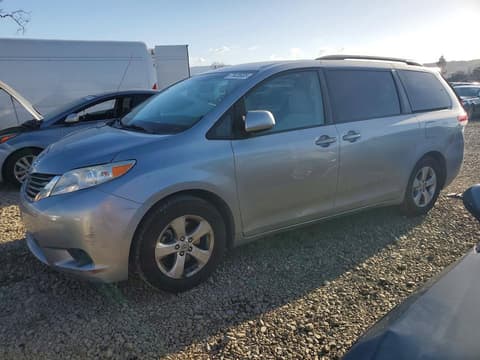 2013 Toyota Sienna, VIN 5TDKK3DC9DS350416. Фото 1 з 6 з аукціону Copart. Каталог авто зі США OpenDataCar.