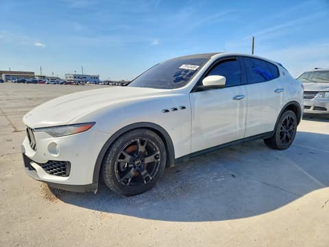 2018 Maserati Levante, VIN ZN661XUAXJX278981. Фото 1 из 6 с аукциона Copart. Каталог авто из США OpenDataCar.