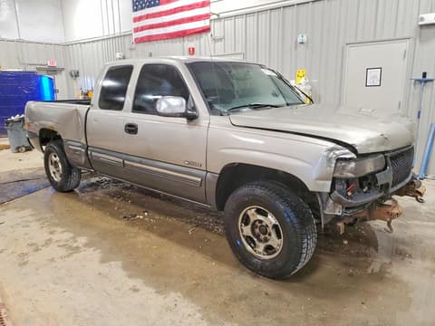 2000 Chevrolet Silverado, VIN 1GCEK19T1YE338864. Фото 4 з 6 з аукціону Copart. Каталог авто зі США OpenDataCar.