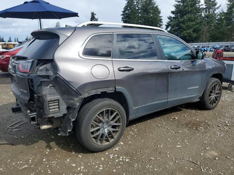 2019 Jeep Cherokee, VIN 1C4PJMDX3KD135186. Фото 3 з 6 з аукціону Copart. Каталог авто зі США OpenDataCar.