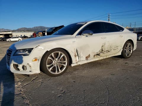 2014 Audi S7, VIN WAUW2BFC8EN037841. Фото 1 з 6 з аукціону Copart. Каталог авто зі США OpenDataCar.