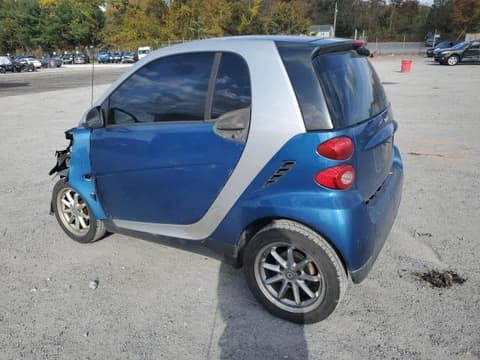 2009 Smart Fortwo, VIN WMEEJ31X49K211950. Фото 2 з 6 з аукціону Copart. Каталог авто зі США OpenDataCar.