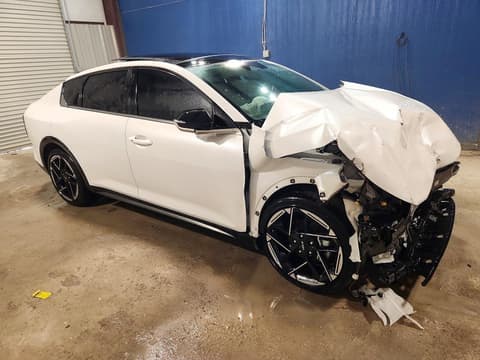 2025 Kia K4, VIN 3KPFW4DE9SE054199. Фото 4 з 6 з аукціону Copart. Каталог авто зі США OpenDataCar.